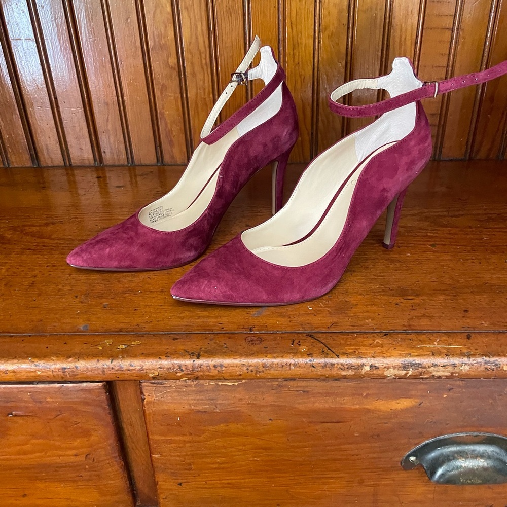 Vince Camuto Red Suede Heels